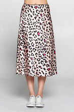 Load image into Gallery viewer, Leopard Print Satin Skirt

